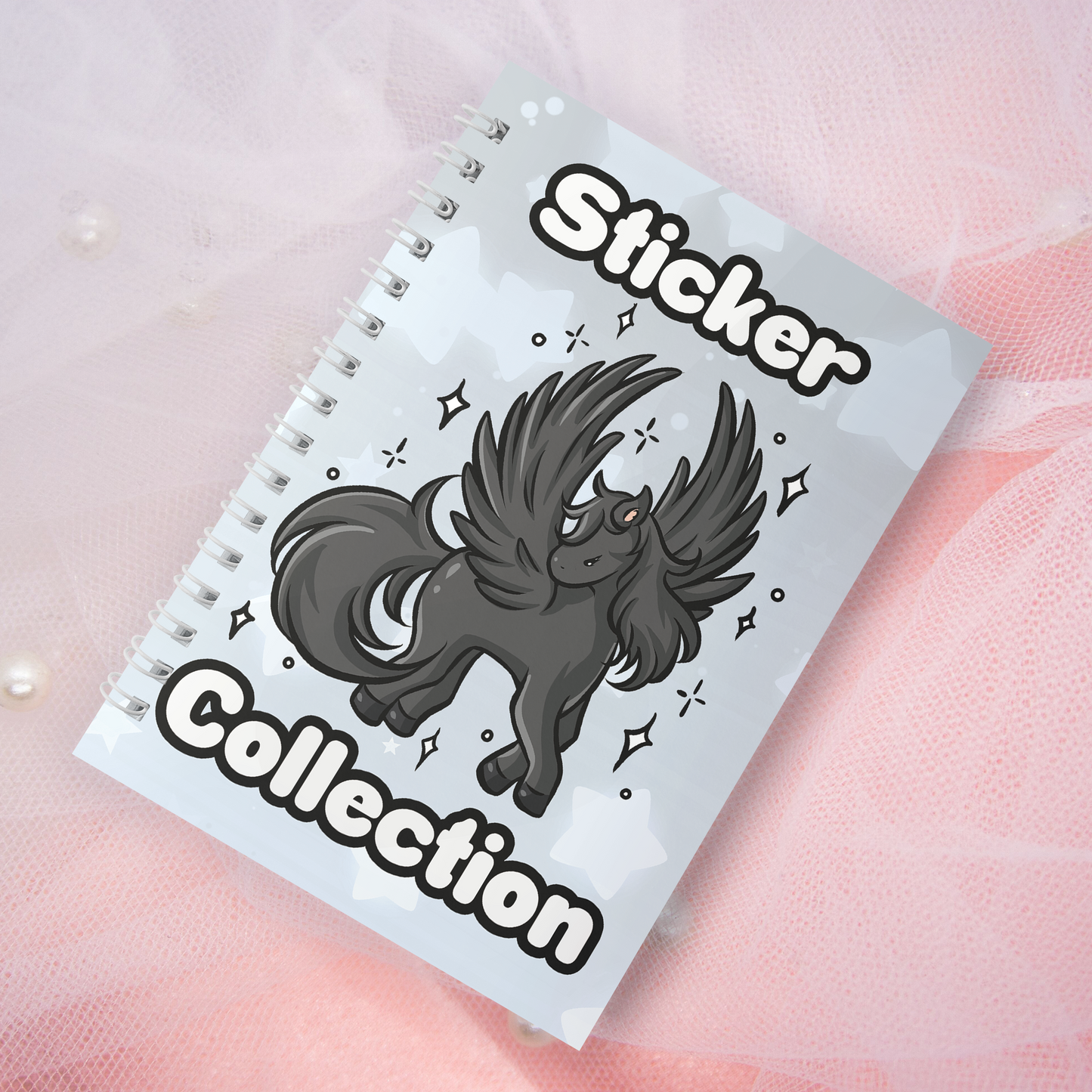 Wiederverwendbares Stickerbuch inkl. 2 zufällige Sticker | A5 | 32 Seiten | Reuseable Stickerbook | Pegasus Dark