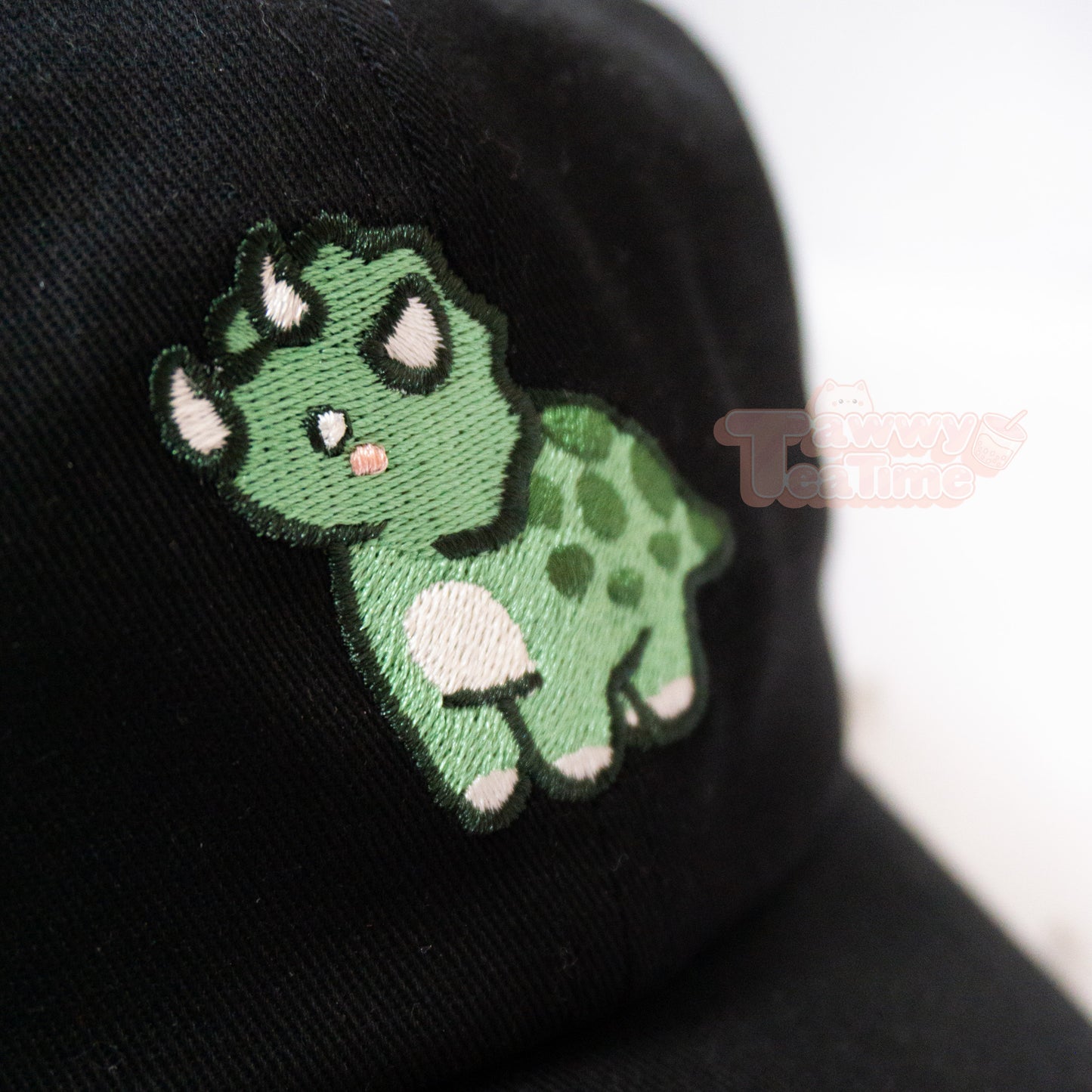 Kawaii Triceratops Schwarze oder Beige Dino Dad Cap