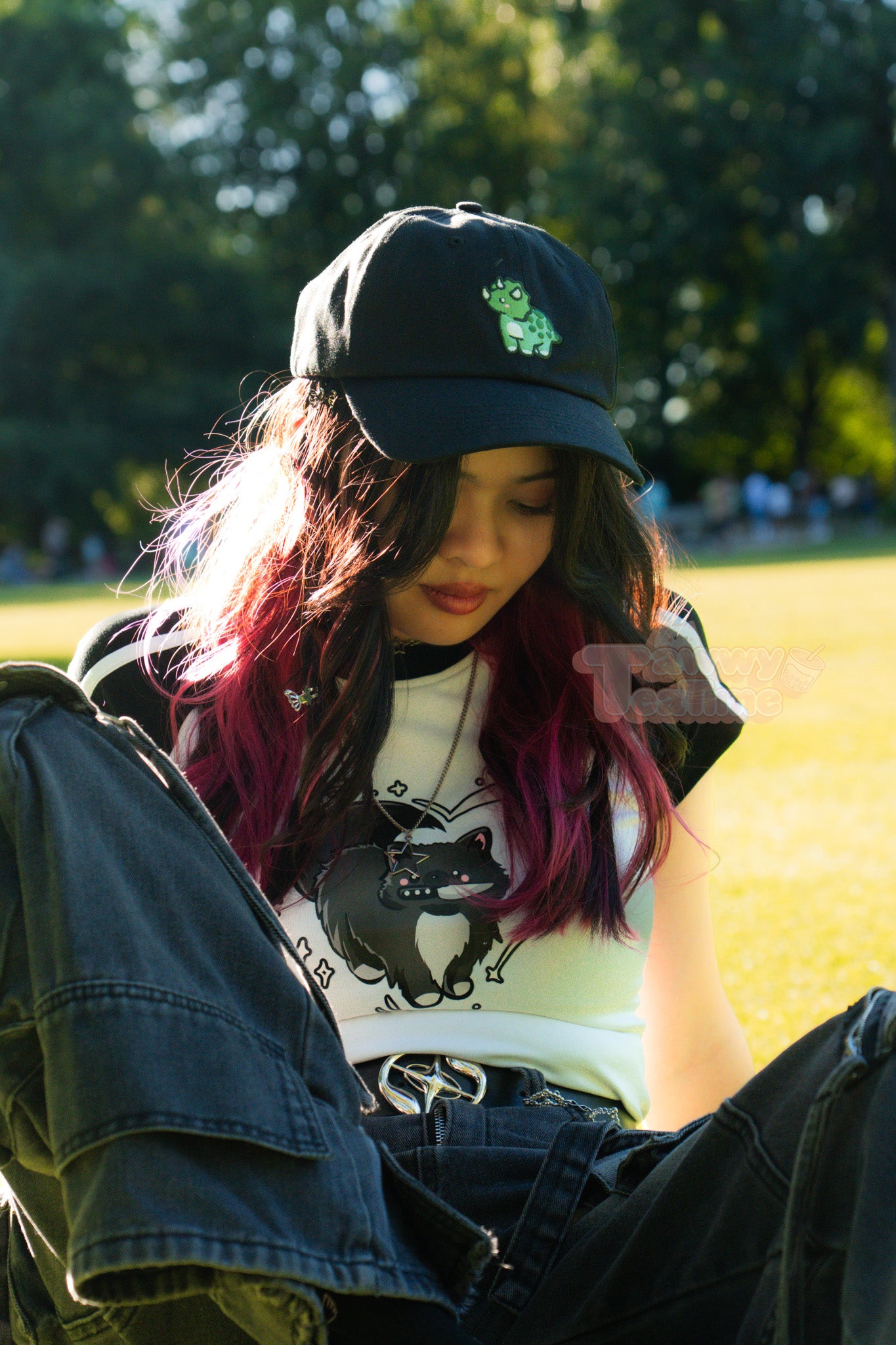 Kawaii Triceratops Schwarze oder Beige Dino Dad Cap