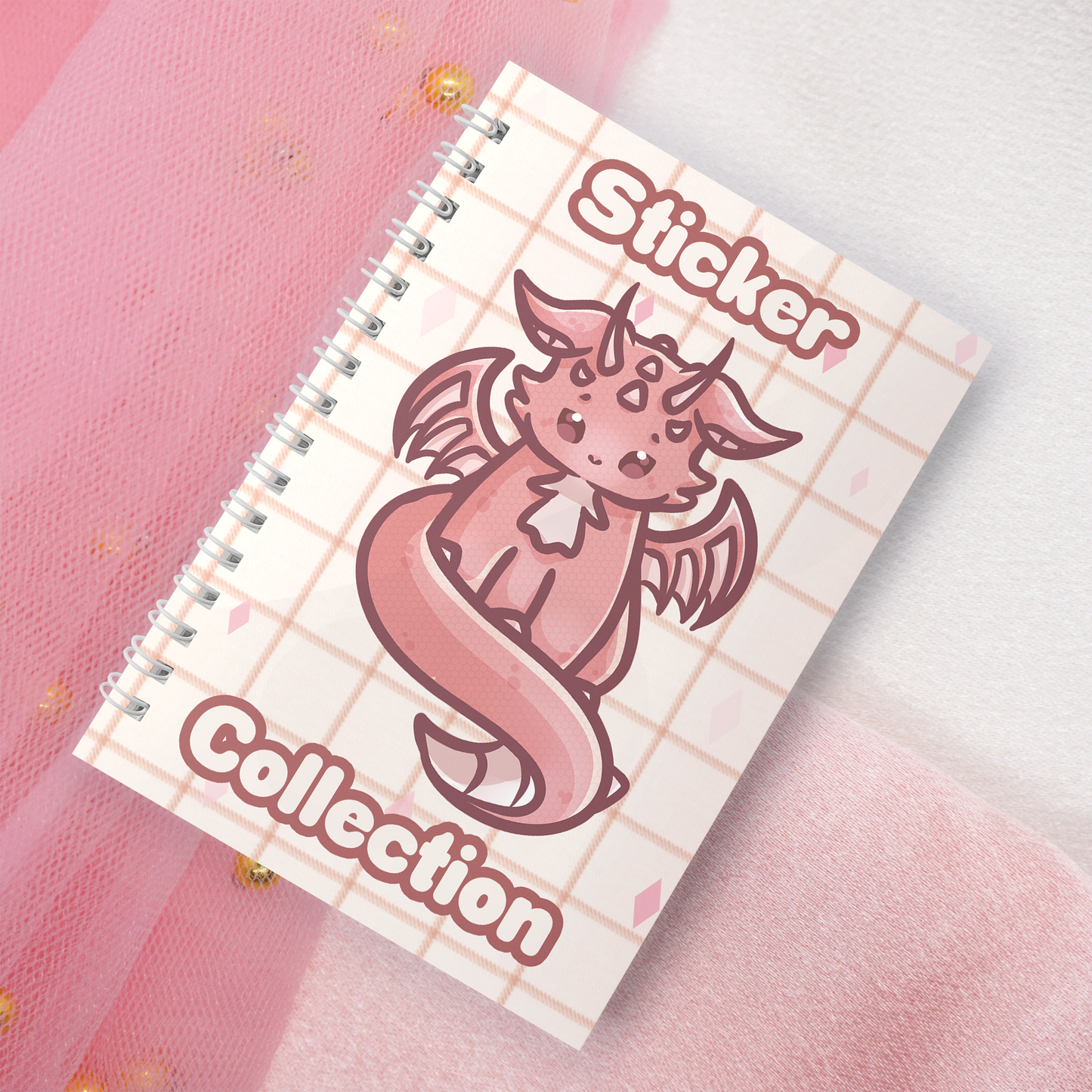 Wiederverwendbares Stickerbuch inkl. 2 zufällige Sticker | A5 | 32 Seiten | Reuseable Stickerbook | Kawaii Eis-Drache Dragon Motiv