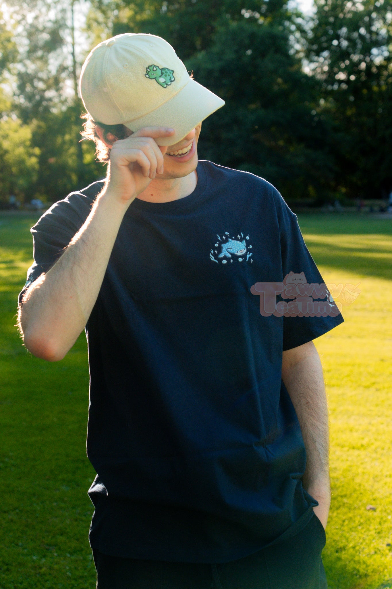 [PRE-ORDER] Kawaii Blue Buddies T-Shirt mit Front-, Back- und Sideprint
