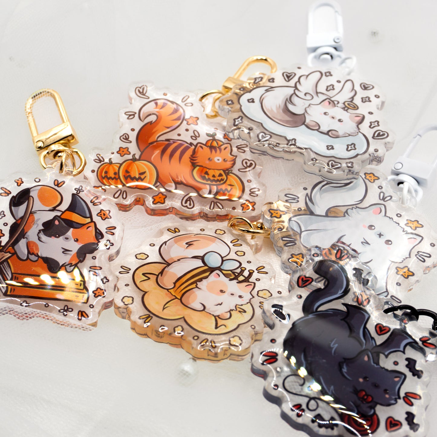 Kawaii Cats in Costumes Spooky Schlüsselanhänger | Zauberer | Biene  | Kürbis | Vampir Fledermaus | Engel | Halloween