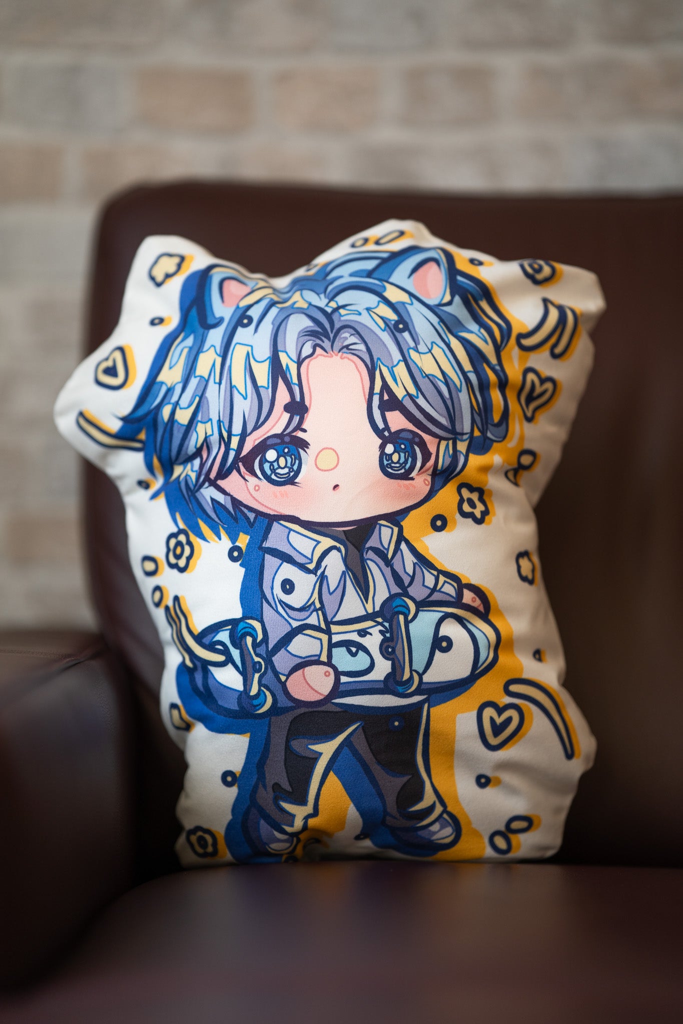 Fluffy Reki &amp; Langa pillow