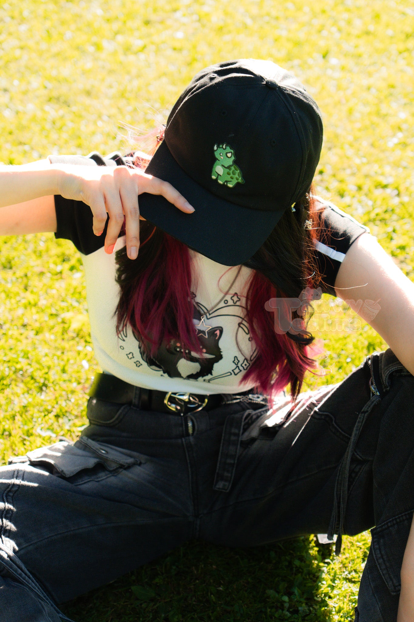 Kawaii Triceratops Schwarze oder Beige Dino Dad Cap