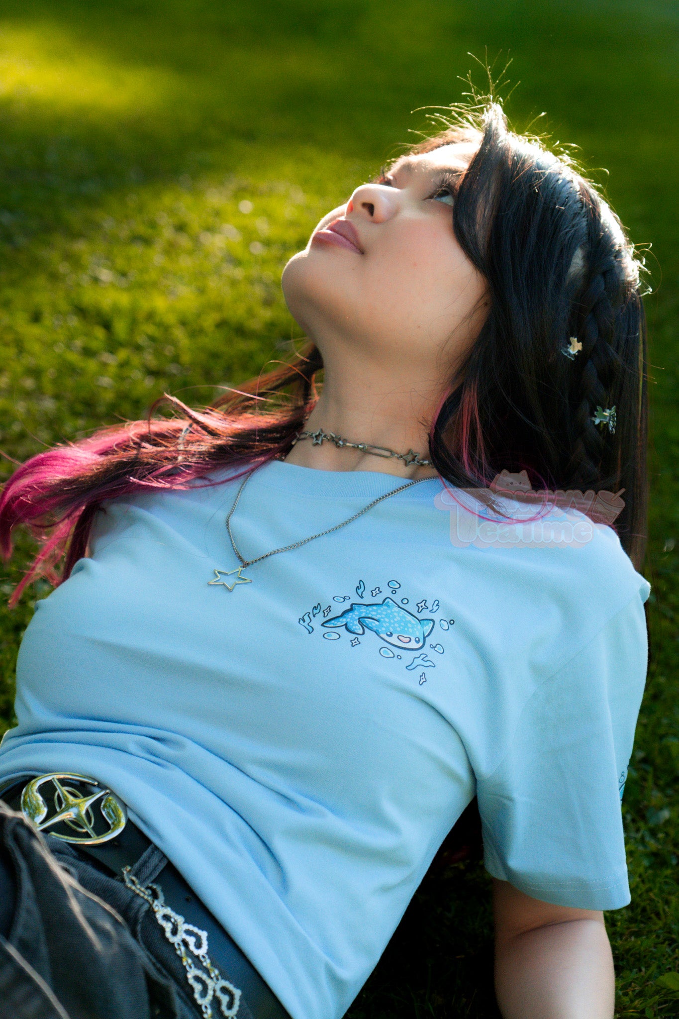 [PRE-ORDER] Kawaii Blue Buddies T-Shirt mit Front-, Back- und Sideprint
