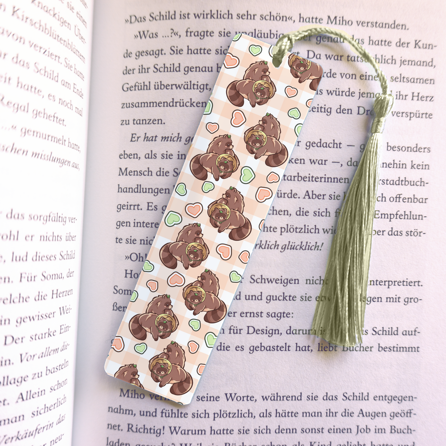 Tanuki Acrylic Vinyl Bookmark